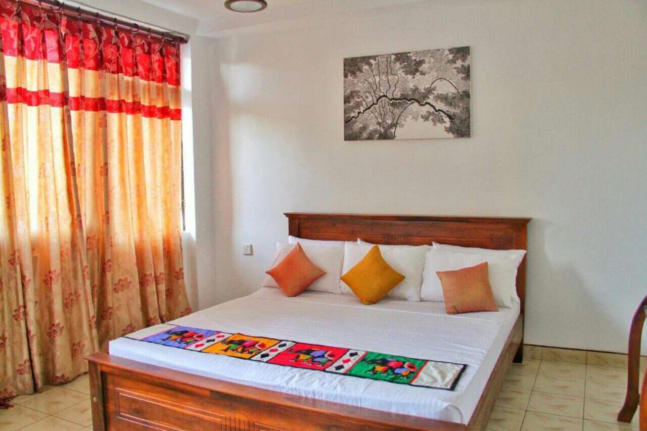 Luxury Apartment The Walkers Nest Kandy Esterno foto